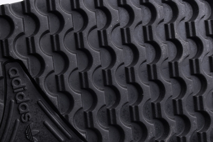 Buty męskie adidas ZX 700 HD G55780