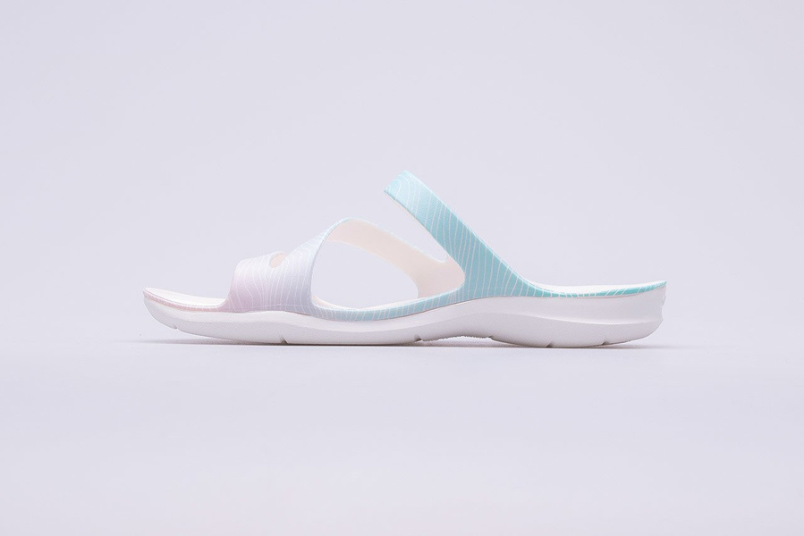 Klapki Crocs Swiftwater Seasonal 205637-4IS