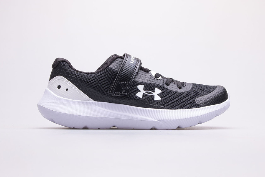Buty dziecięce Under Armour BPS Surge 3 AC 3024990-001
