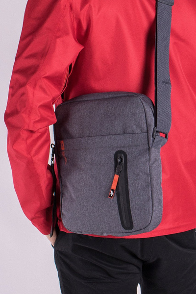 Saszetka 4F H4L19-TRU002-24M