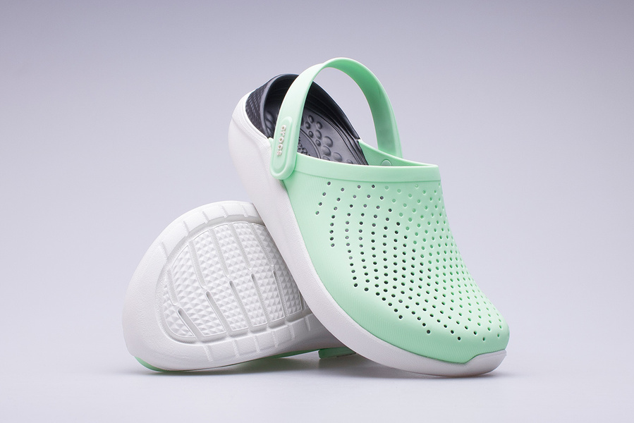 Chodaki Crocs LiteRide Clog 204592-3TP