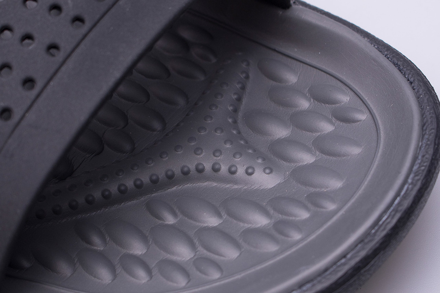 Klapki Crocs Literide Slide 205183-0DD