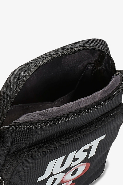 Saszetka NIKE HERITAGE SMIT - REBEL GFX BA6435-010