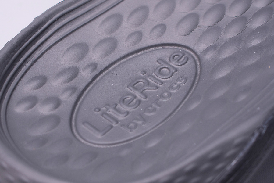 Klapki Crocs Literide Slide 205183-0DD