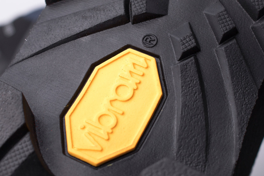 Buty męskie trekkingowe BERGSON KADAM 2.0 MID STX