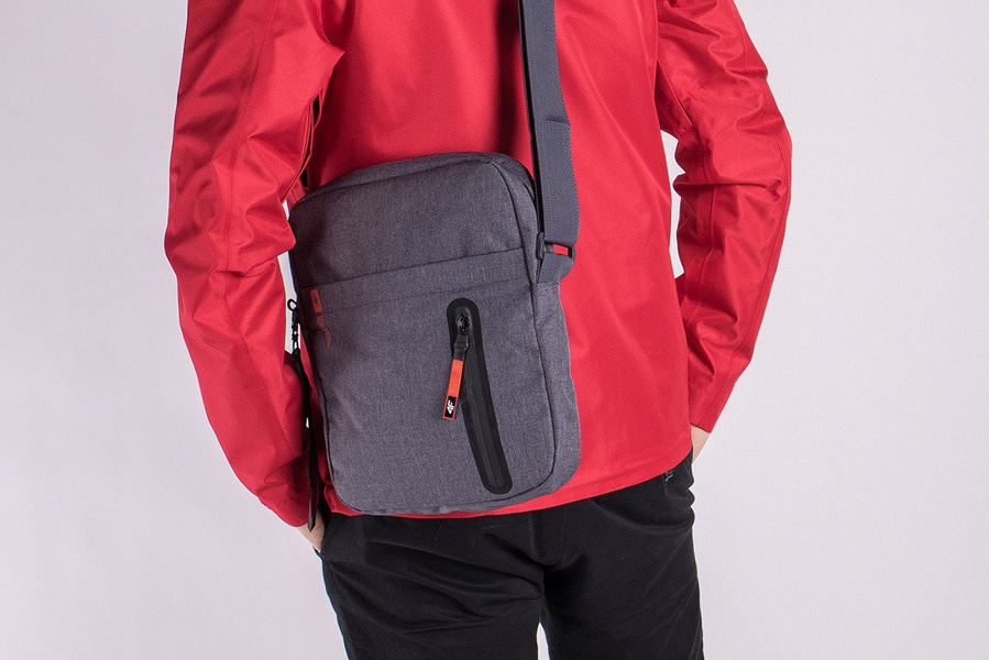 Saszetka 4F H4L19-TRU002-24M