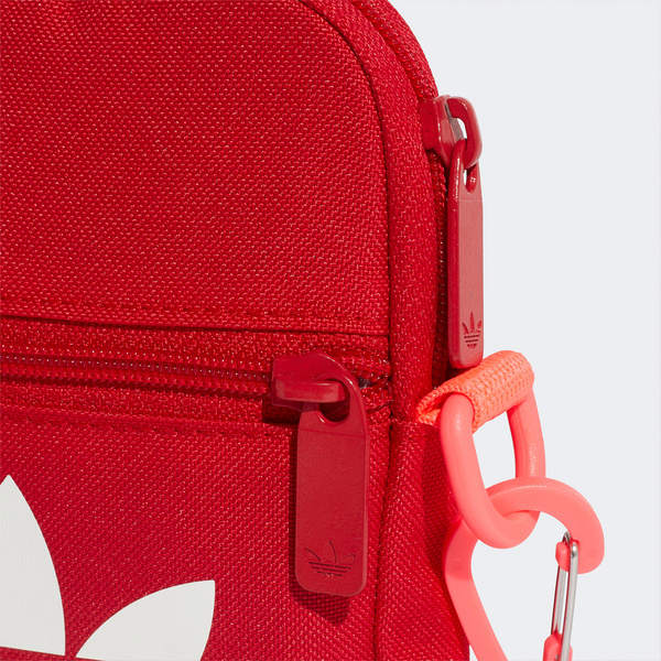 Saszetka adidas FEST BAG TREF EI7414