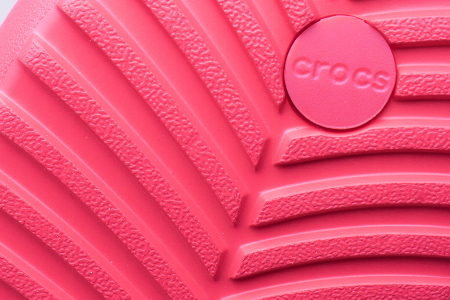 Japonki Crocs Serena Flip 205468-611