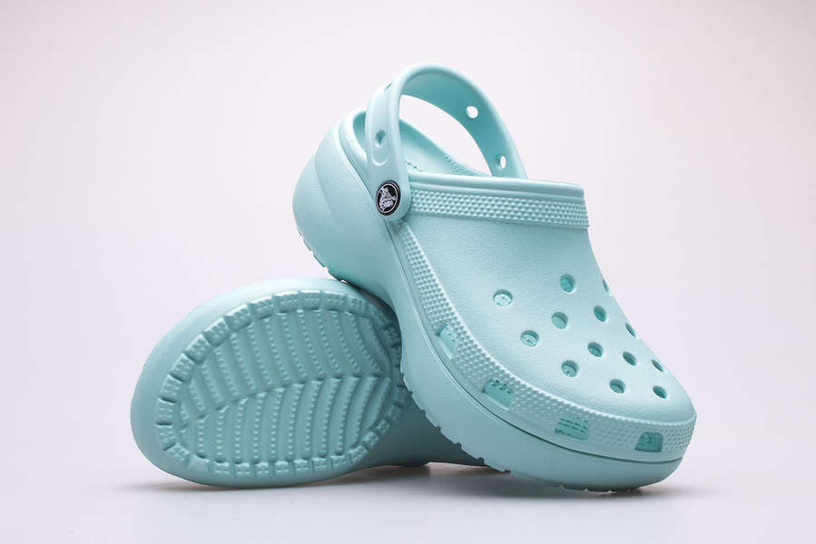 Chodaki damskie CROCS CLASSIC PLATFORM CLOG 206750-4SS
