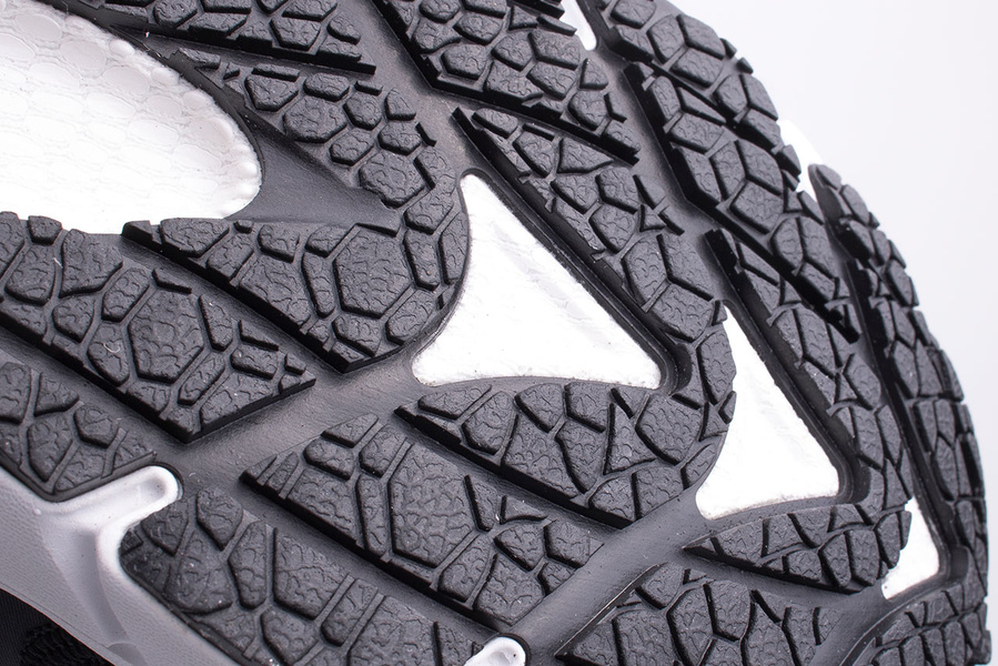 Buty damskie Under Armour HOVR PHANTOM 2 3023660-001