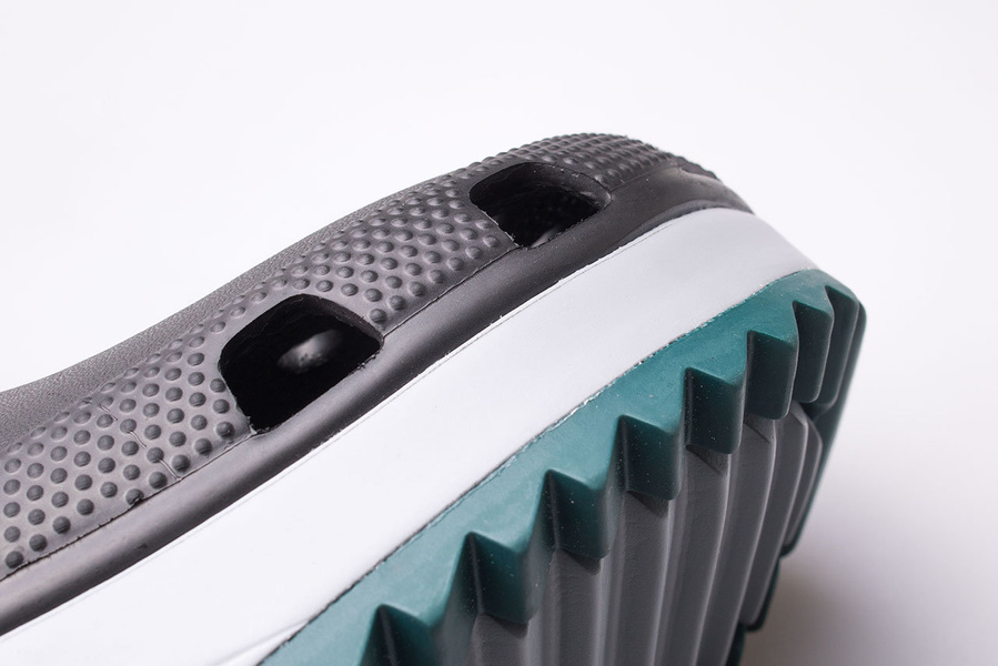 Chodaki CROCS CLASSIC HIKER CLOG 206772-988