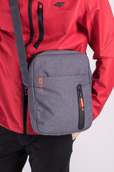 Saszetka 4F H4L19-TRU002-24M