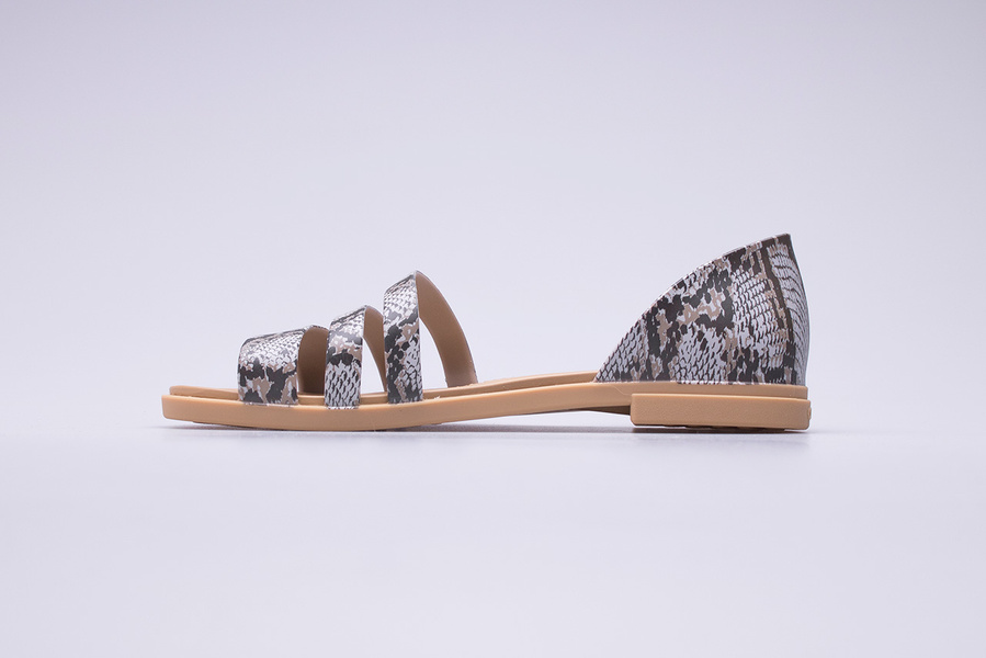 Sandały Crocs Tulum Open Flat W 206109-15W