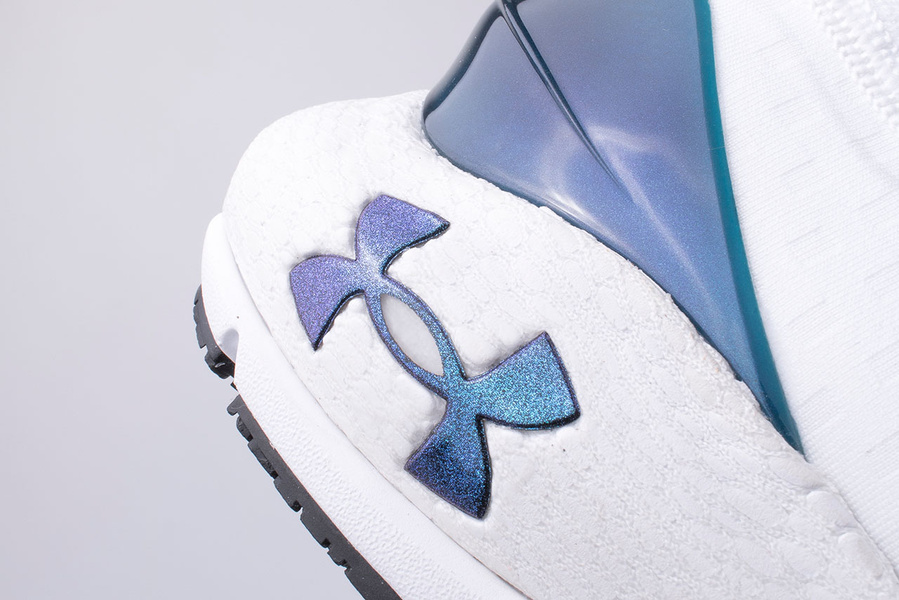 Buty damskie Under Armour HOVR PHANTOM 2 3023660-101