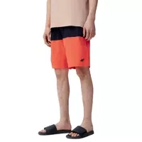 czerwony