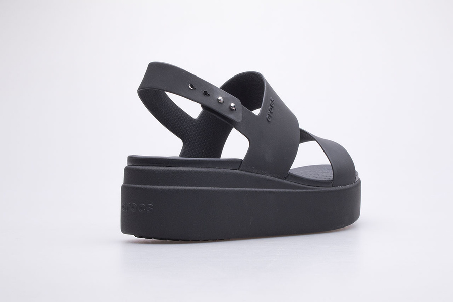 Sandały damskie Crocs Brooklyn Low Wedge 206453-060