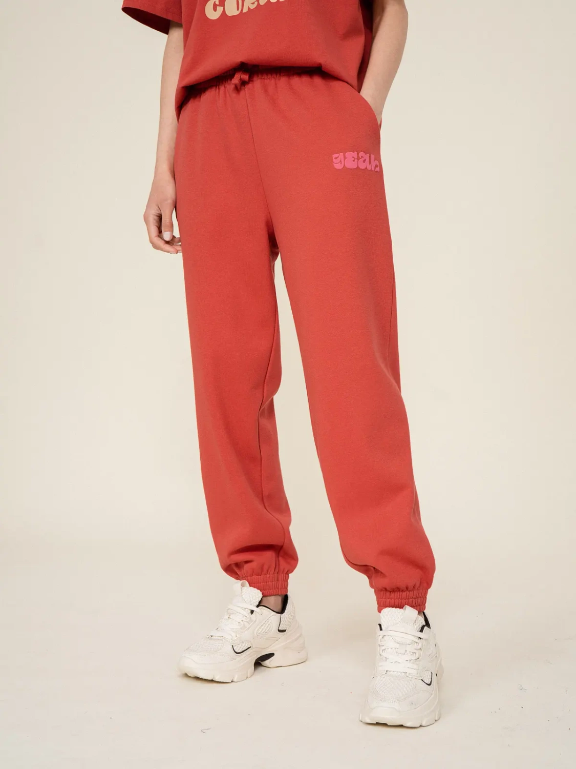 Spodnie dresowe damskie OUTHORN OTHSS23TTROF178-62S