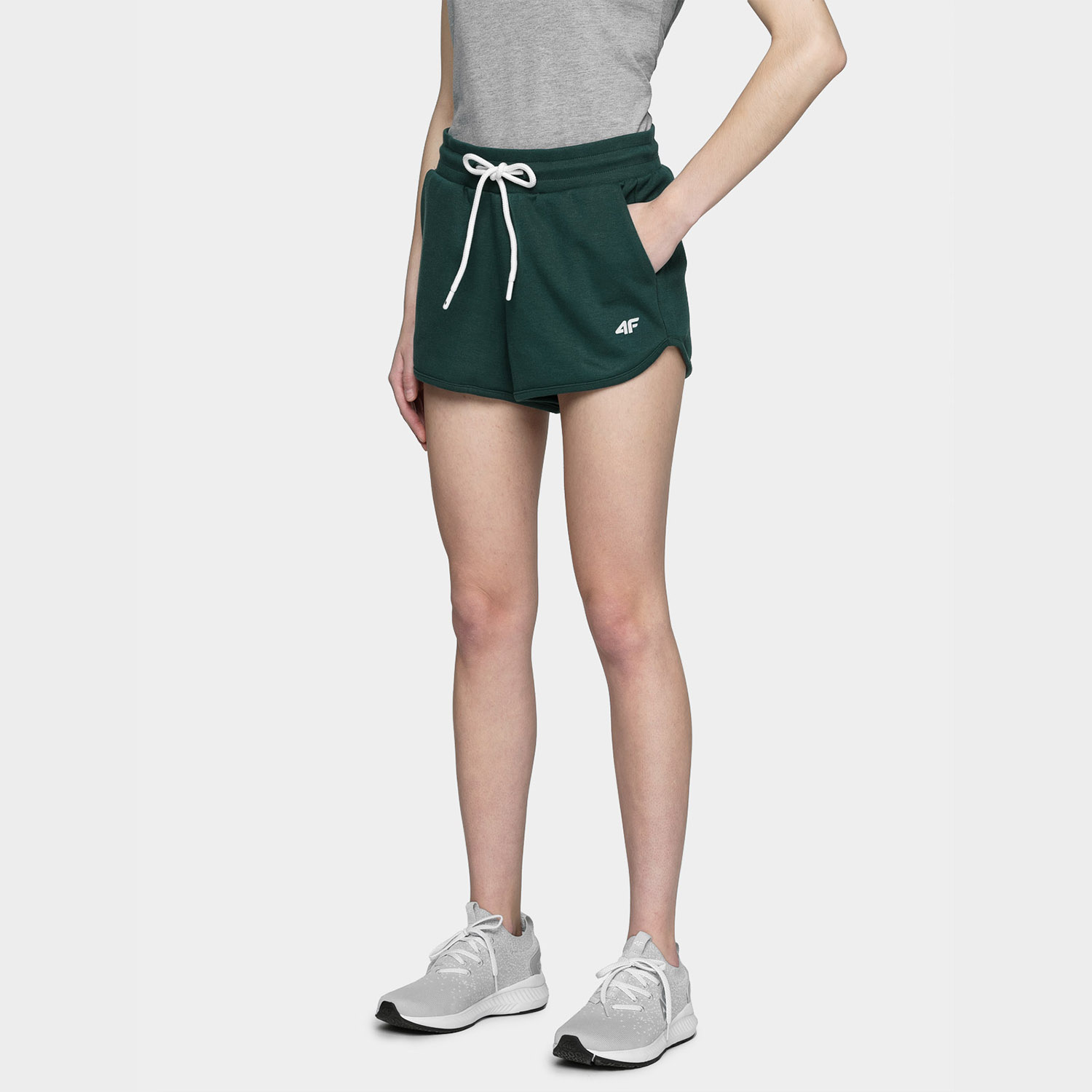 Spodenki damskie 4F H4L21-SKDD015-40S