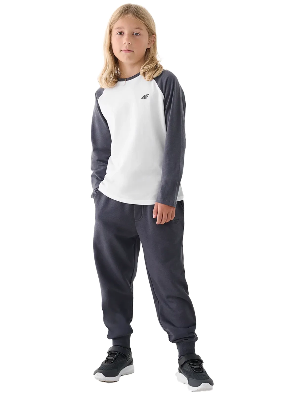 Spodnie dresowe dziecięce 4F 4FJWMM00TTROM0811-25S